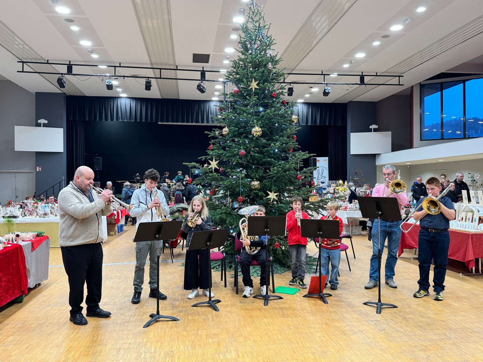 Les cuivres de Noël au marché de Saint-Amarin